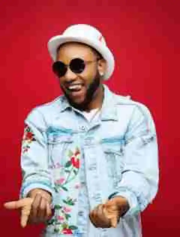 Singer Kcee Looking Flashy In New Photos